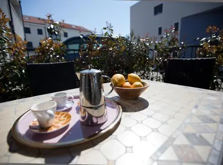 Apartman Laura Podstrana